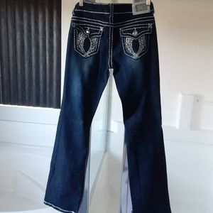 Cute fitted dark wash Miss Chic denim jeans